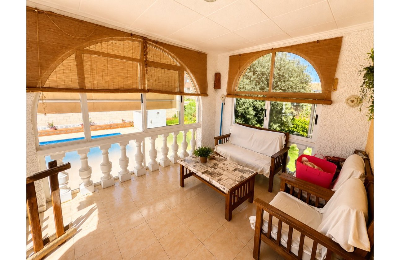 Herverkoop - Villa -
Torrevieja - Costa Blanca