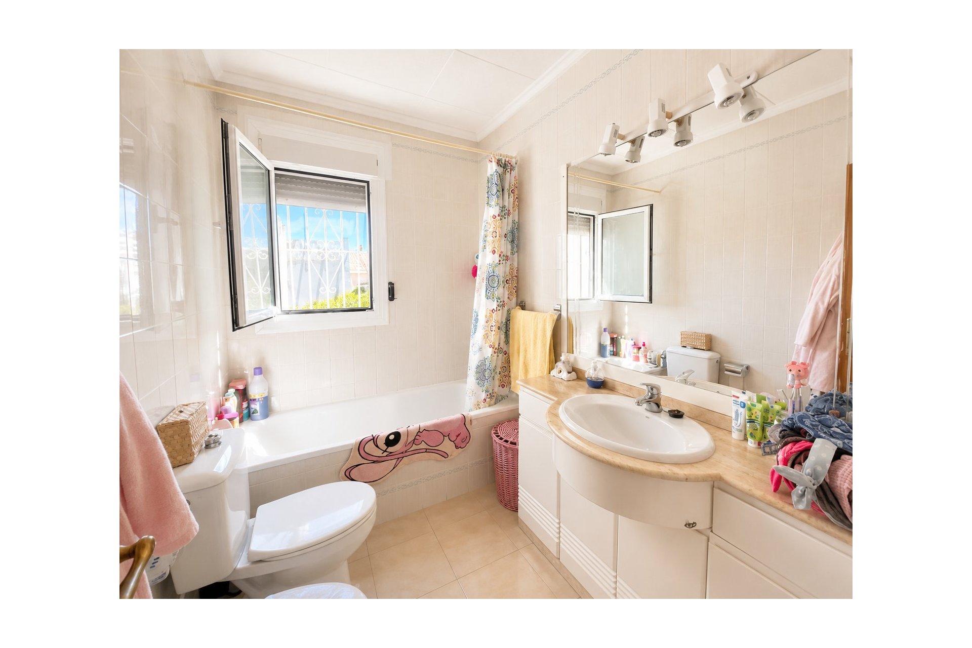 Herverkoop - Villa -
Torrevieja - Costa Blanca