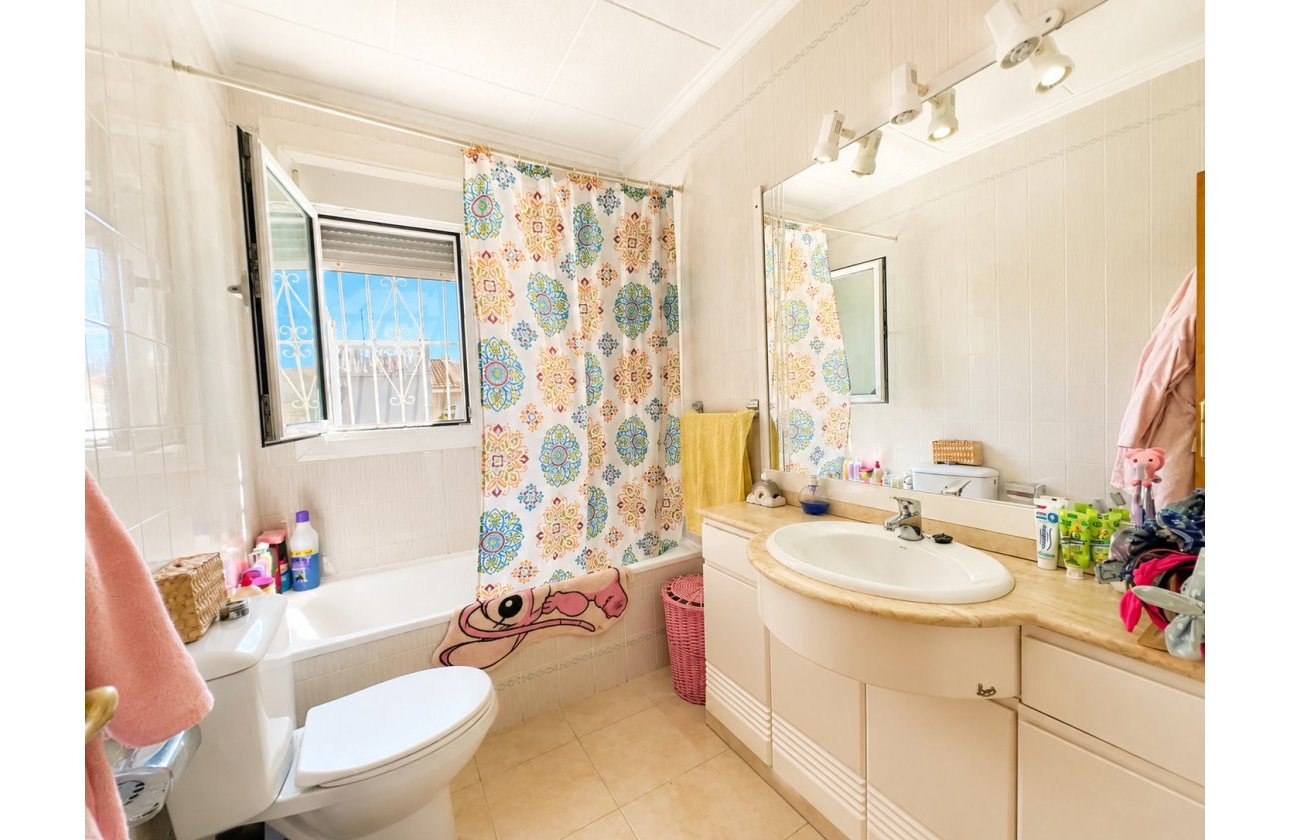 Herverkoop - Villa -
Torrevieja - Costa Blanca