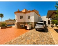 Herverkoop - Villa -
Torrevieja - Costa Blanca