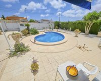 Herverkoop - Villa -
Torrevieja - Costa Blanca