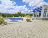 Herverkoop - Villa -
Torrevieja - Costa Blanca