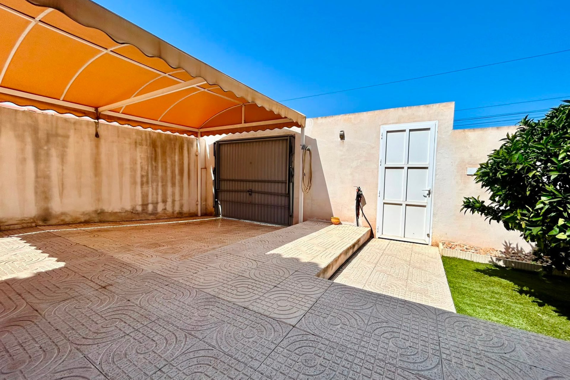 Herverkoop - Villa -
Torrevieja - Costa Blanca
