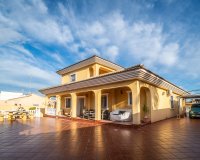 Herverkoop - Villa -
Torrevieja - Costa Blanca