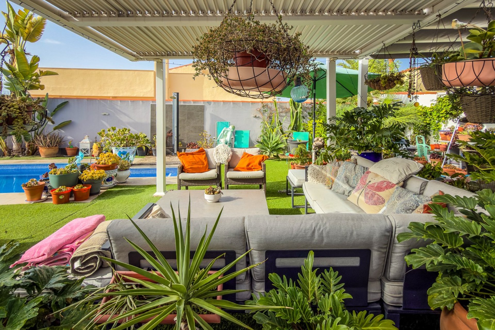 Herverkoop - Villa -
Torrevieja - Costa Blanca