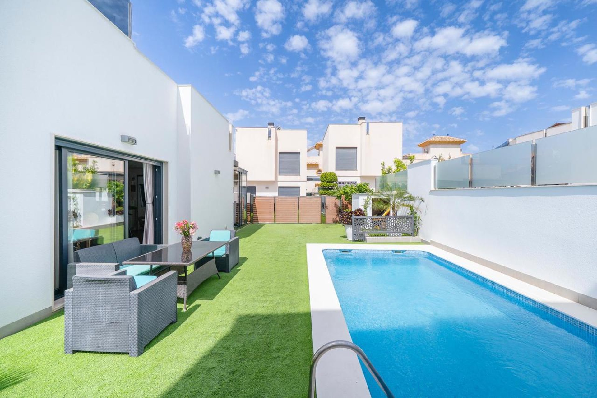 Herverkoop - Villa -
Torrevieja - Costa Blanca