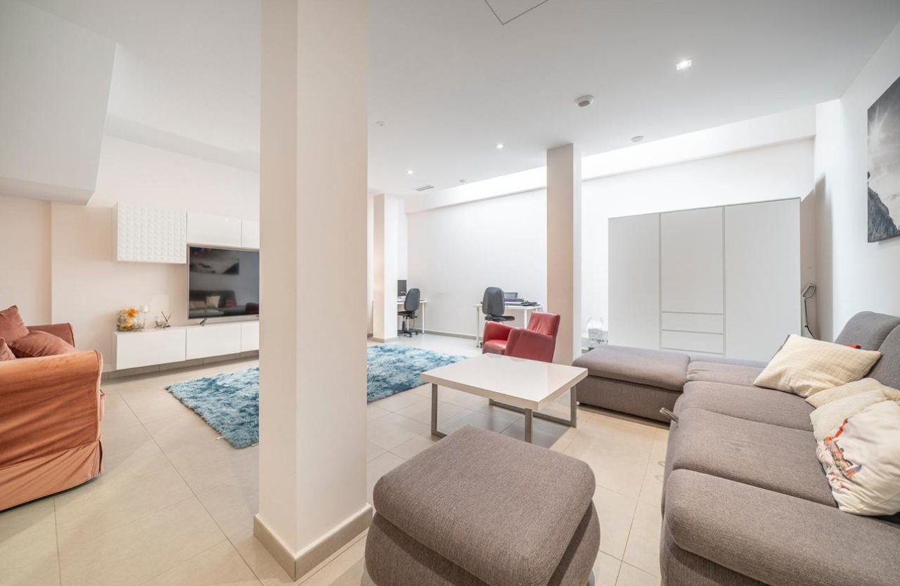 Herverkoop - Villa -
Torrevieja - Costa Blanca