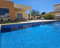 Herverkoop - Villa -
Torrevieja - Costa Blanca