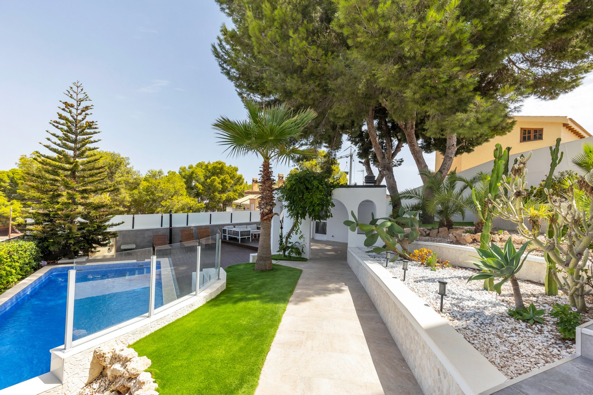 Herverkoop - Villa -
Torrevieja - Costa Blanca