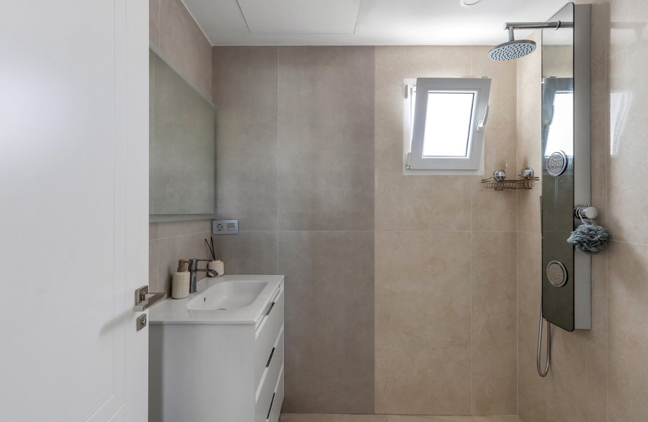 Herverkoop - Villa -
Torrevieja - Costa Blanca