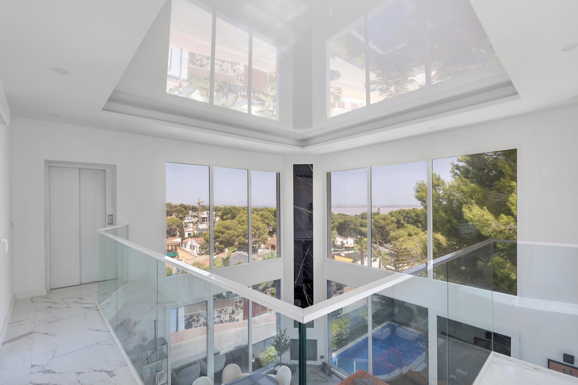 Herverkoop - Villa -
Torrevieja - Costa Blanca