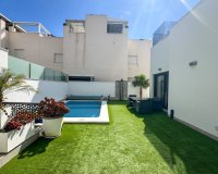 Herverkoop - Villa -
Torrevieja - Costa Blanca