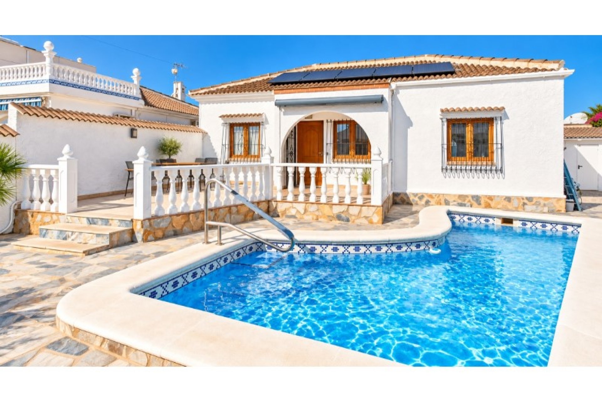 Herverkoop - Villa -
Torrevieja - Costa Blanca