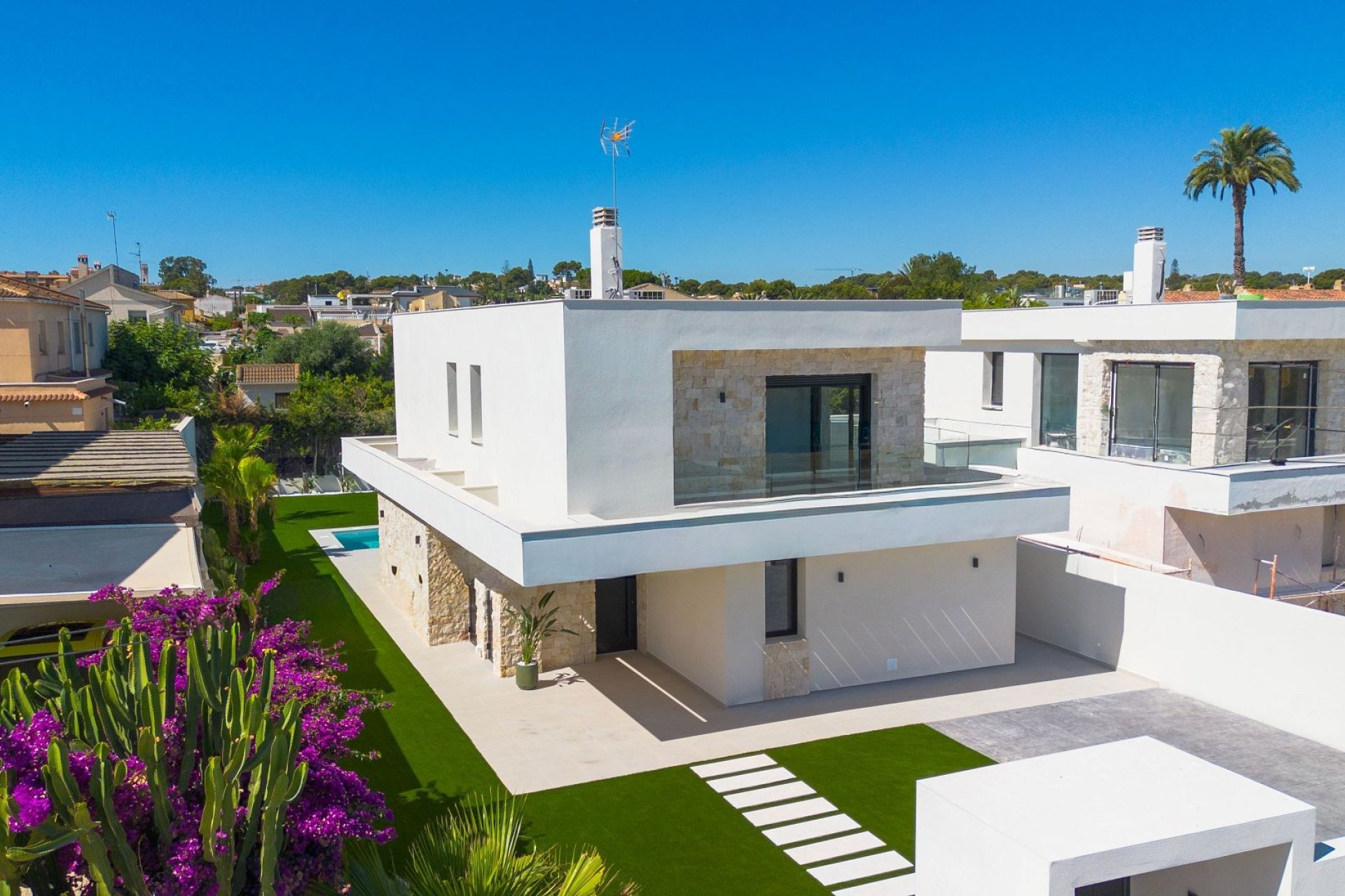 Herverkoop - Villa -
Torrevieja - Costa Blanca