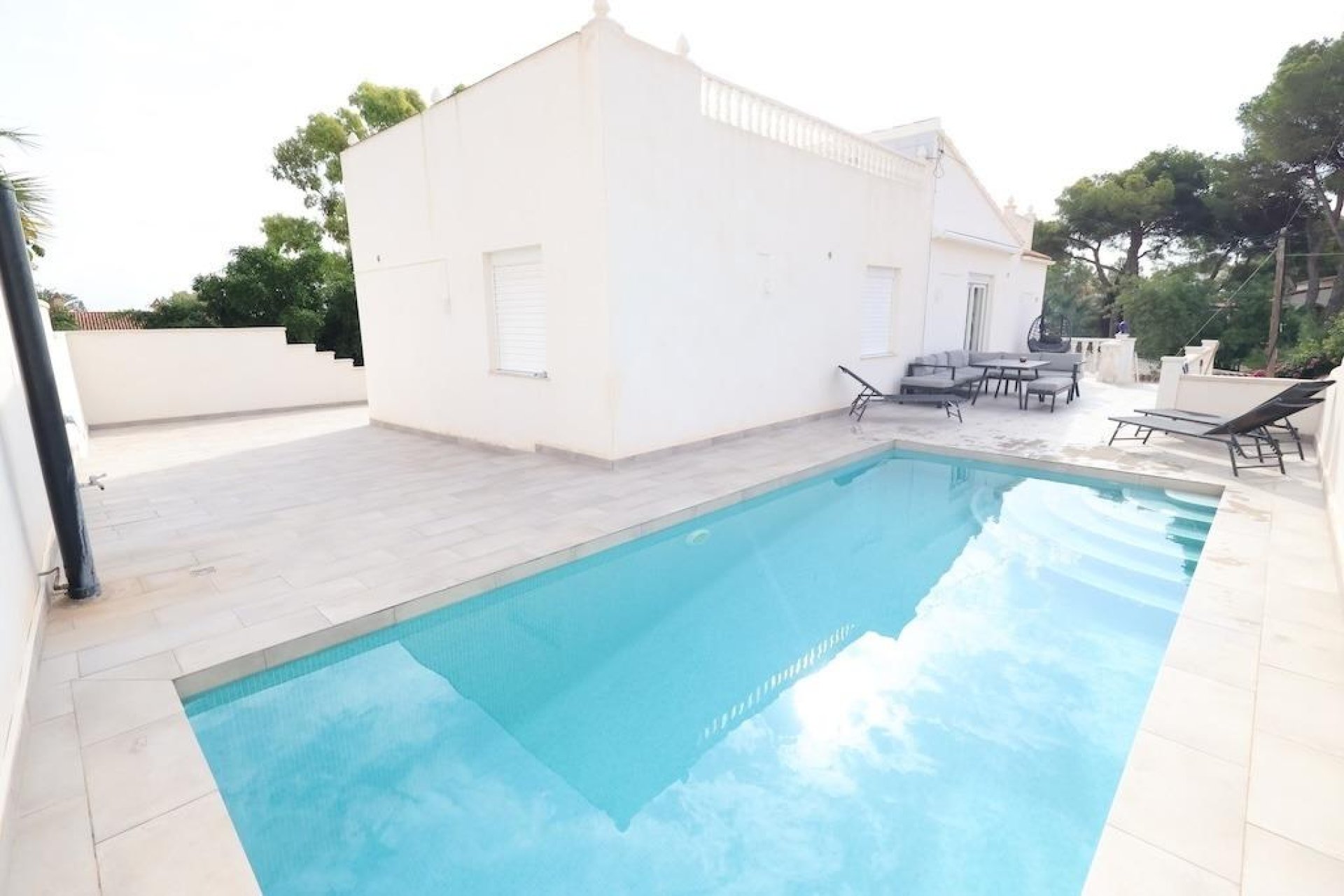 Herverkoop - Villa -
Torrevieja - Costa Blanca