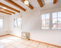 Herverkoop - Villa -
Torrevieja - El Chaparral