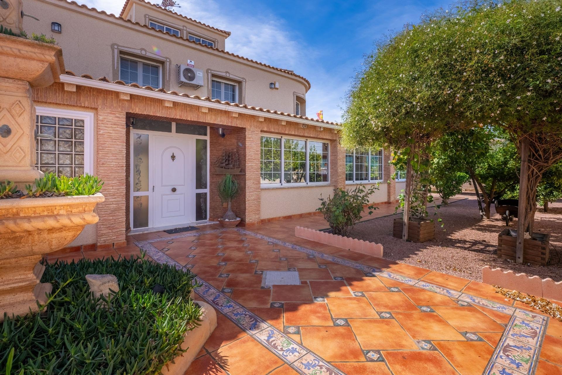 Herverkoop - Villa -
Torrevieja - El Chaparral