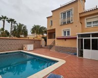 Herverkoop - Villa -
Torrevieja - El Chaparral