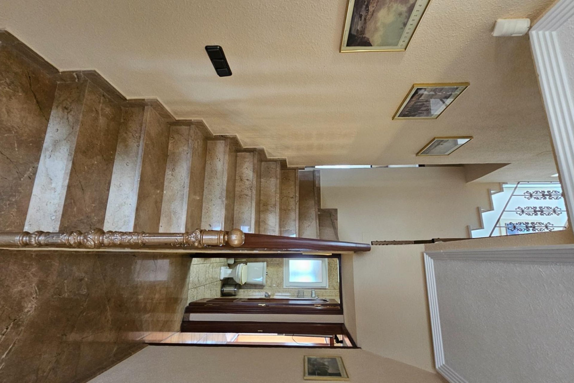 Herverkoop - Villa -
Torrevieja - El Chaparral