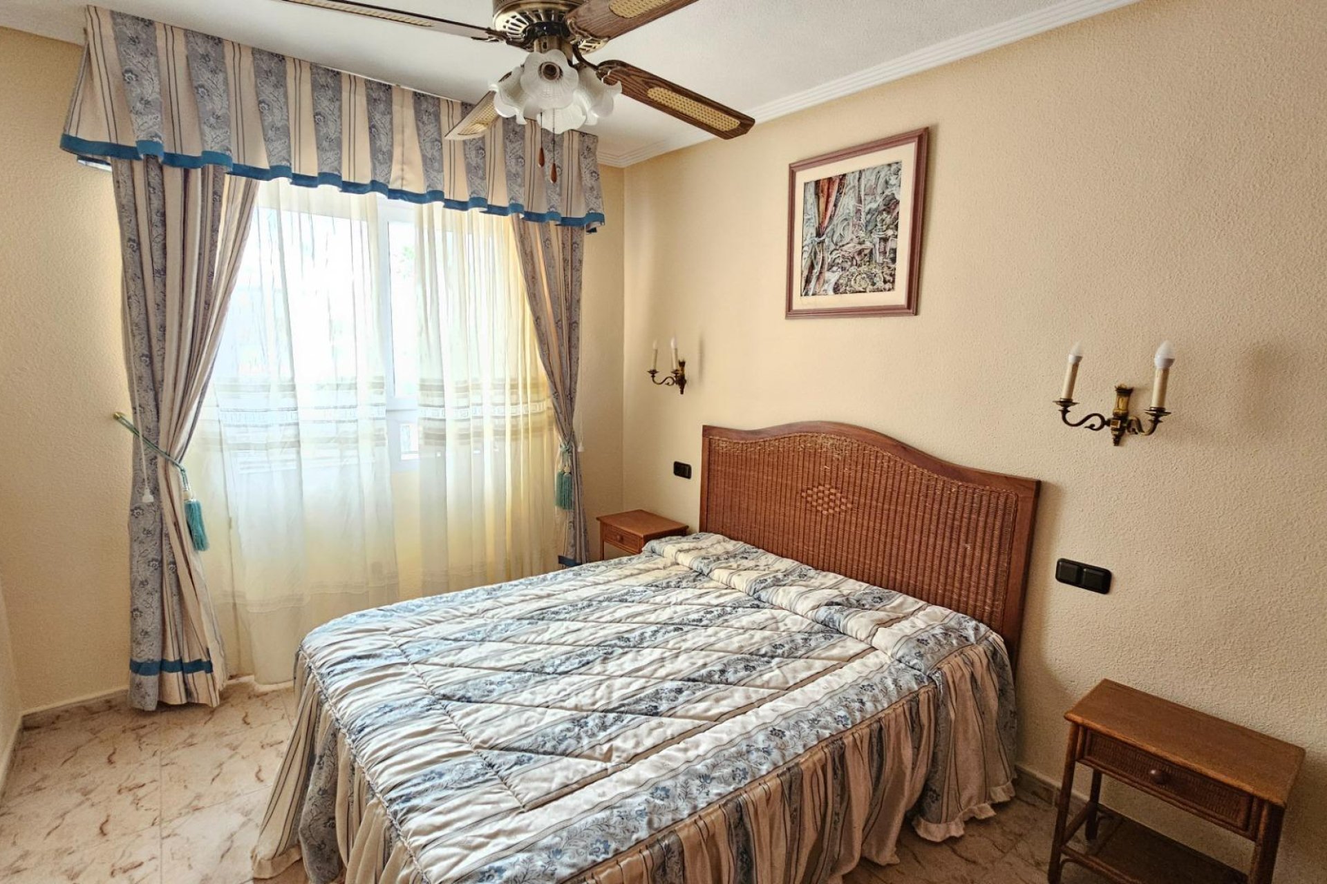 Herverkoop - Villa -
Torrevieja - El Chaparral