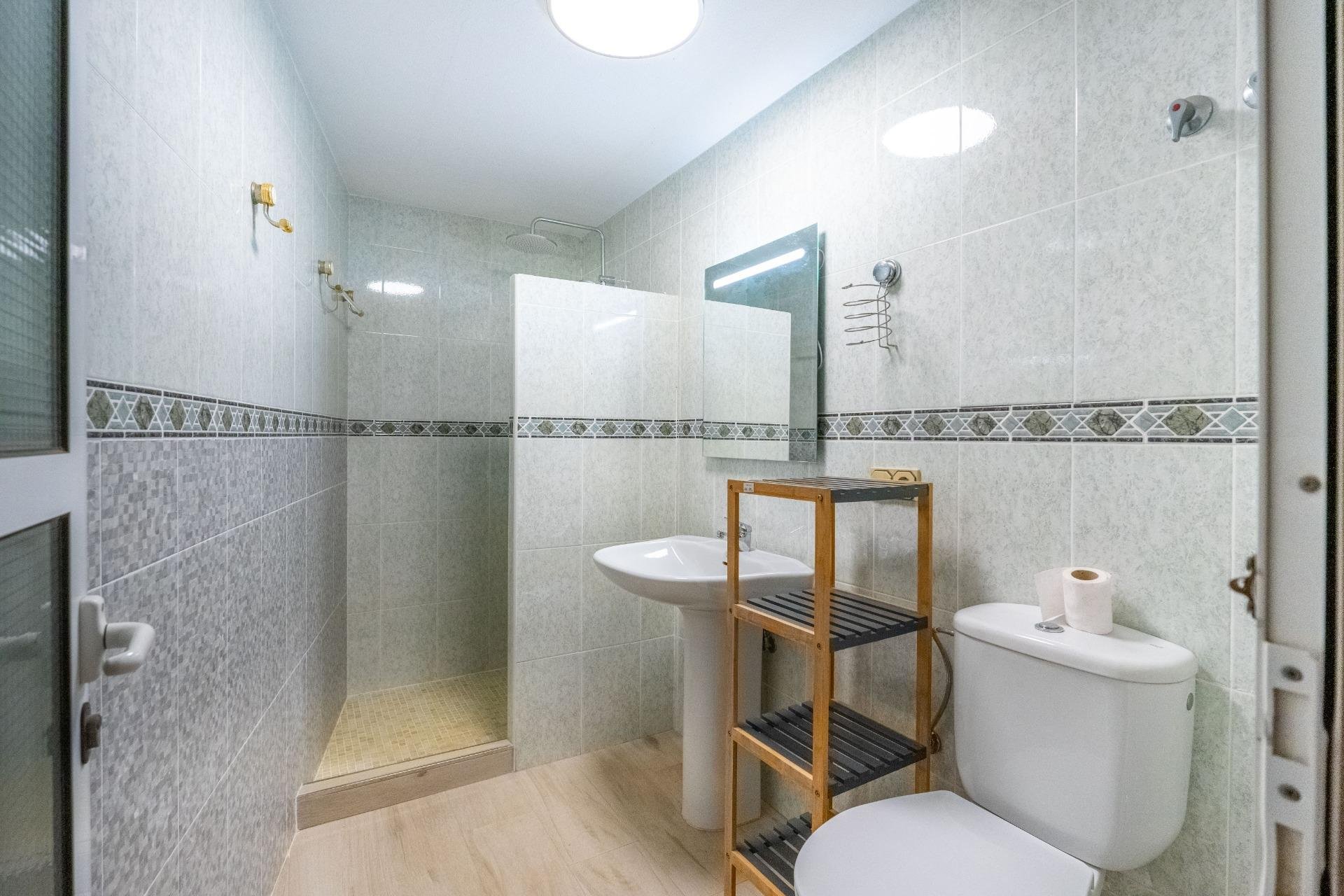 Herverkoop - Villa -
Torrevieja - El Chaparral