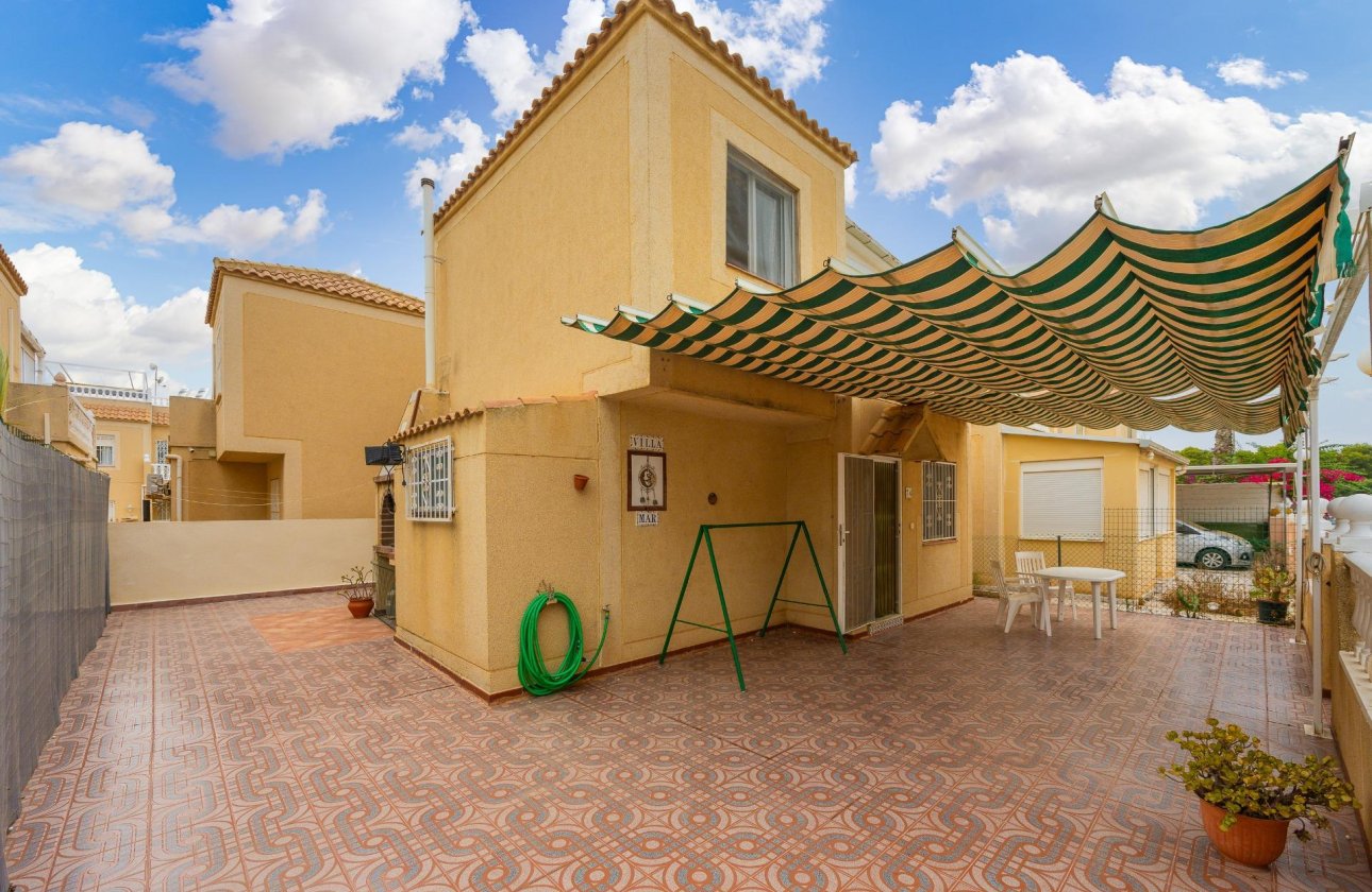 Herverkoop - Villa -
Torrevieja - El Limonar