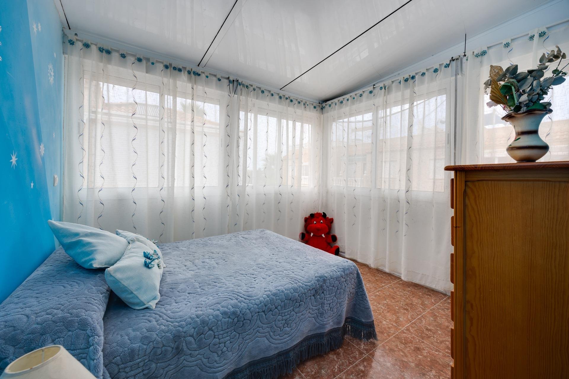 Herverkoop - Villa -
Torrevieja - El Limonar