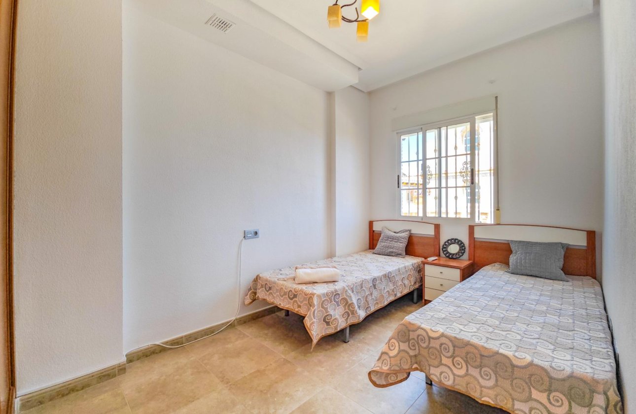 Herverkoop - Villa -
Torrevieja - La Mata