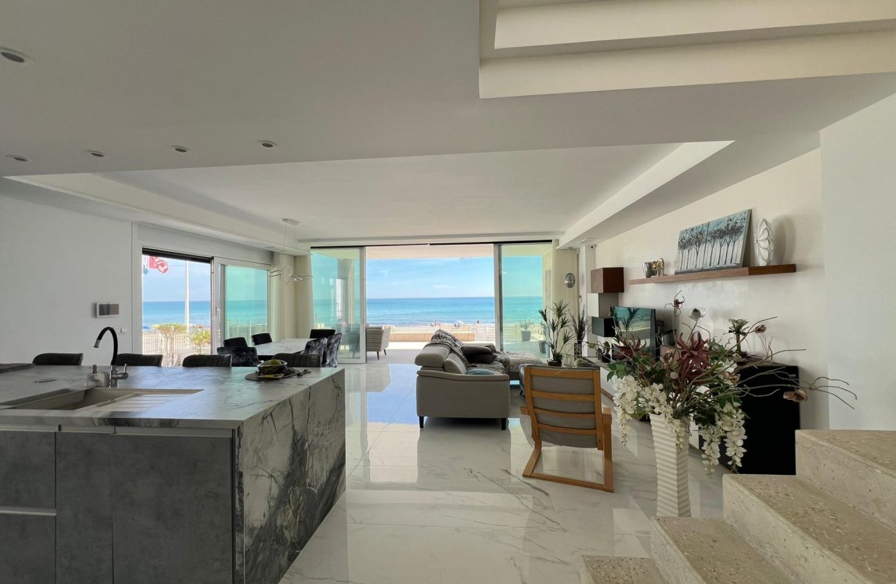 Herverkoop - Villa -
Torrevieja - La Mata