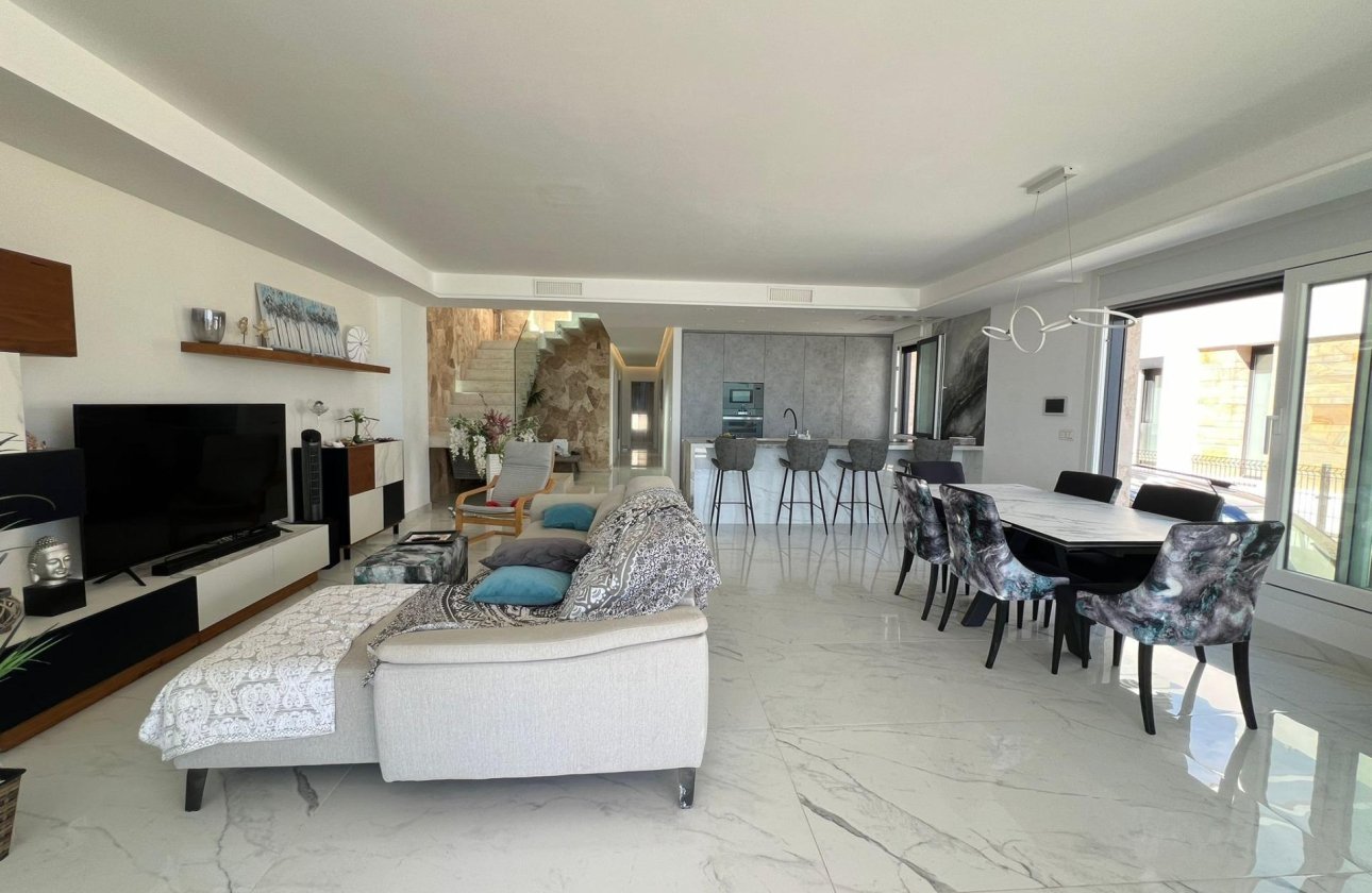 Herverkoop - Villa -
Torrevieja - La Mata