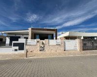 Herverkoop - Villa -
Torrevieja - La Mata