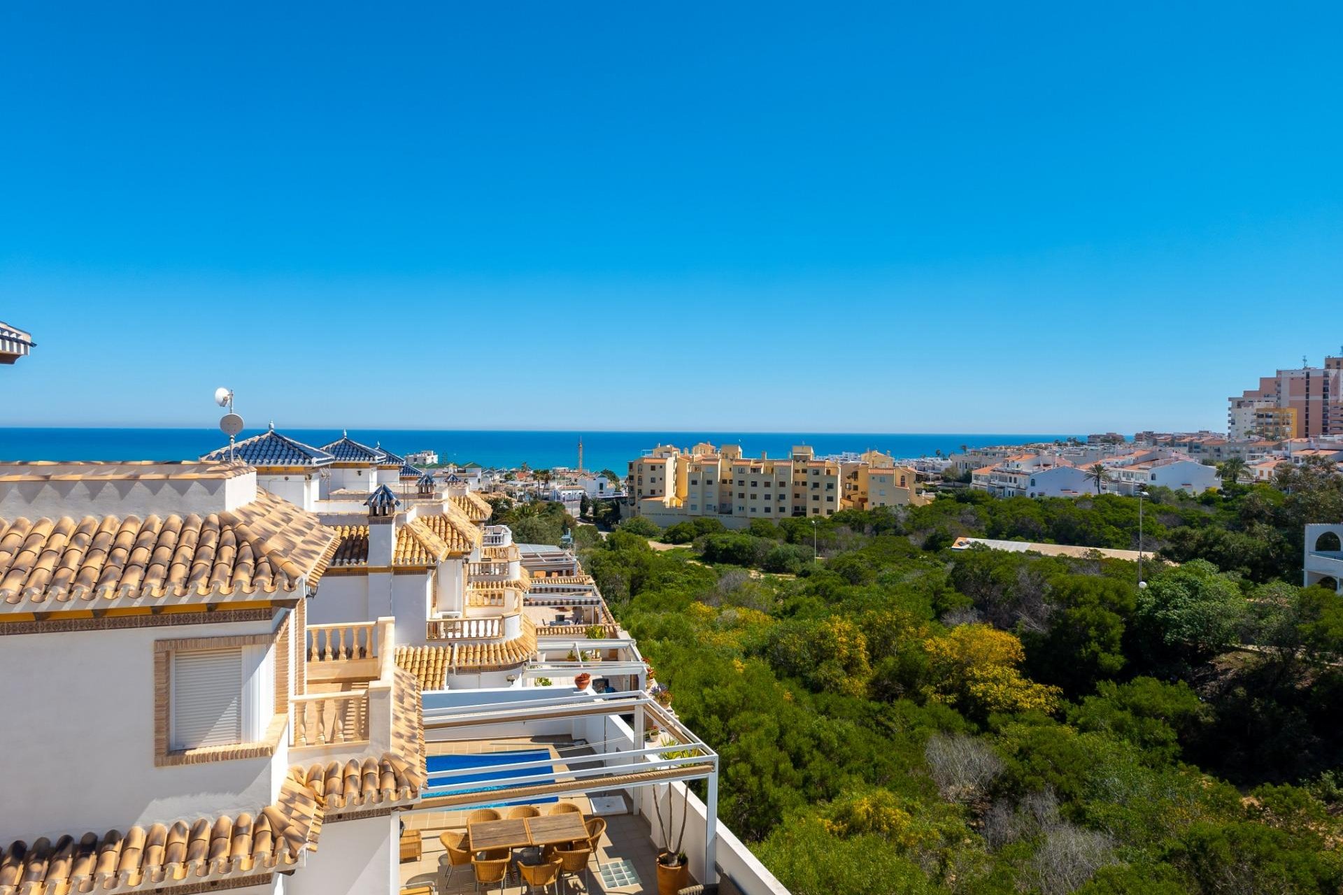 Herverkoop - Villa -
Torrevieja - La Mata