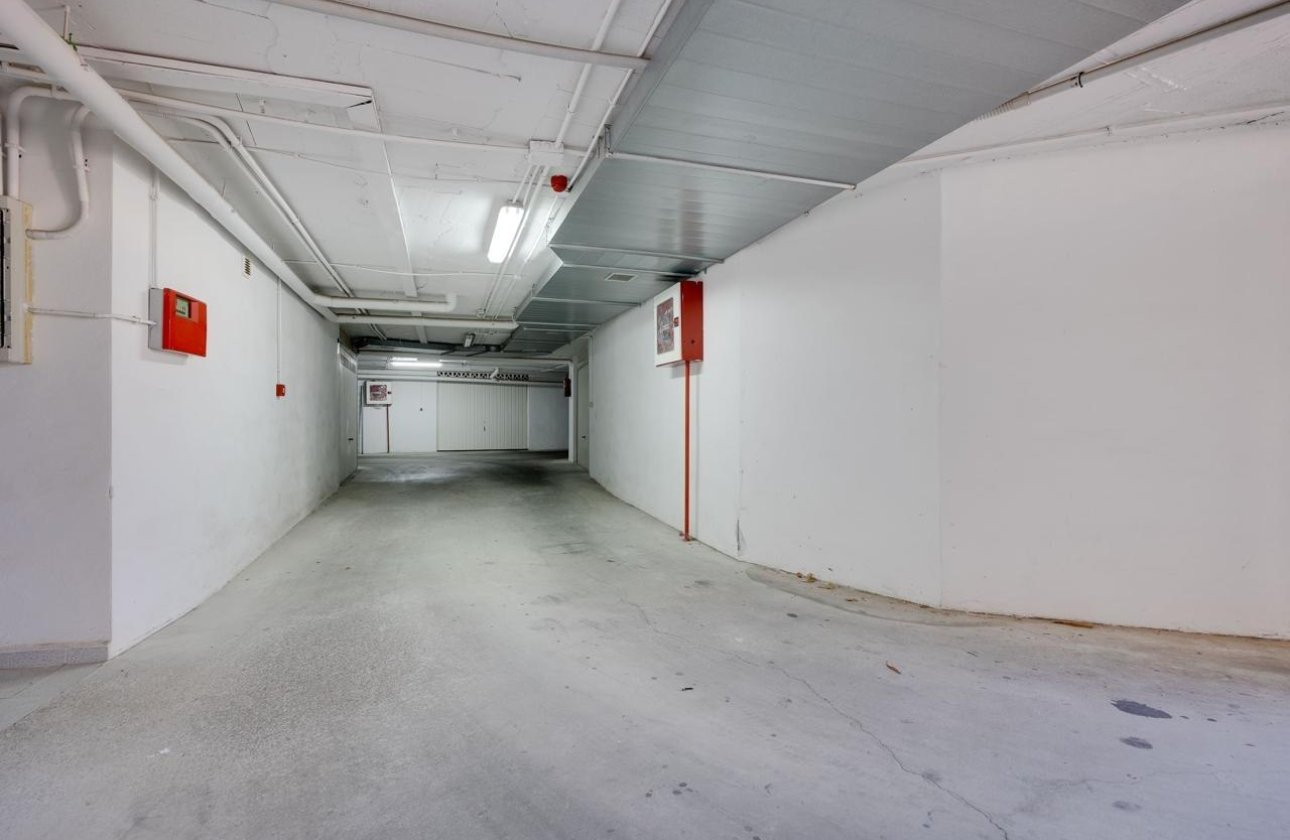 Herverkoop - Villa -
Torrevieja - La Mata