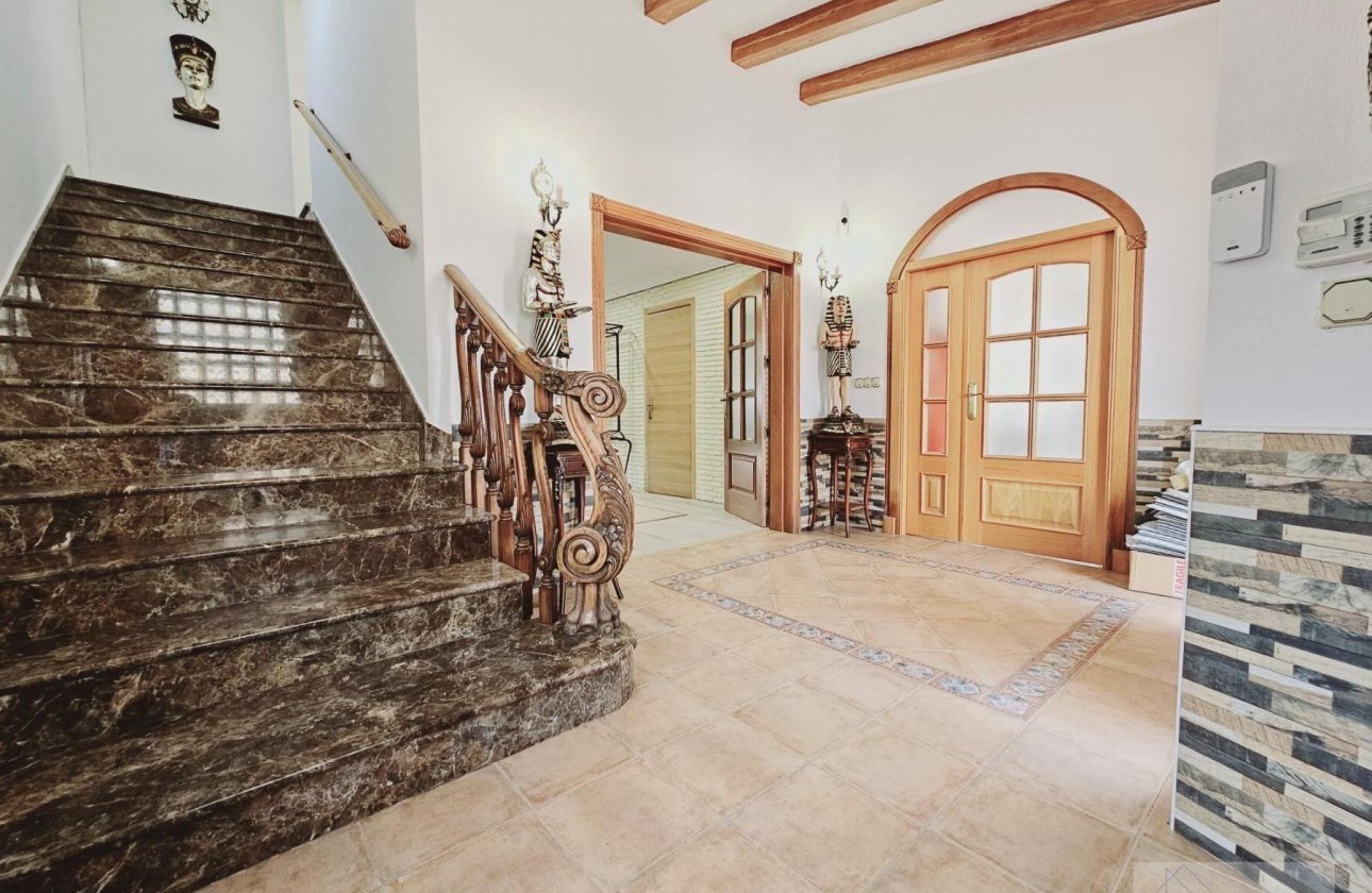 Herverkoop - Villa -
Torrevieja - La Siesta - El Salado - Torreta