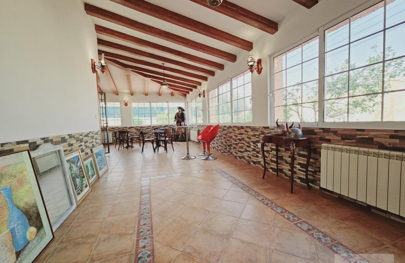 Herverkoop - Villa -
Torrevieja - La Siesta - El Salado - Torreta