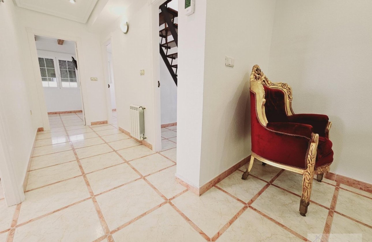 Herverkoop - Villa -
Torrevieja - La Siesta - El Salado - Torreta