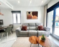 Herverkoop - Villa -
Torrevieja - La Siesta - El Salado - Torreta