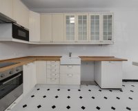 Herverkoop - Villa -
Torrevieja - La Siesta - El Salado - Torreta