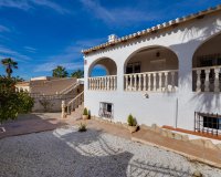 Herverkoop - Villa -
Torrevieja - La Siesta - El Salado - Torreta