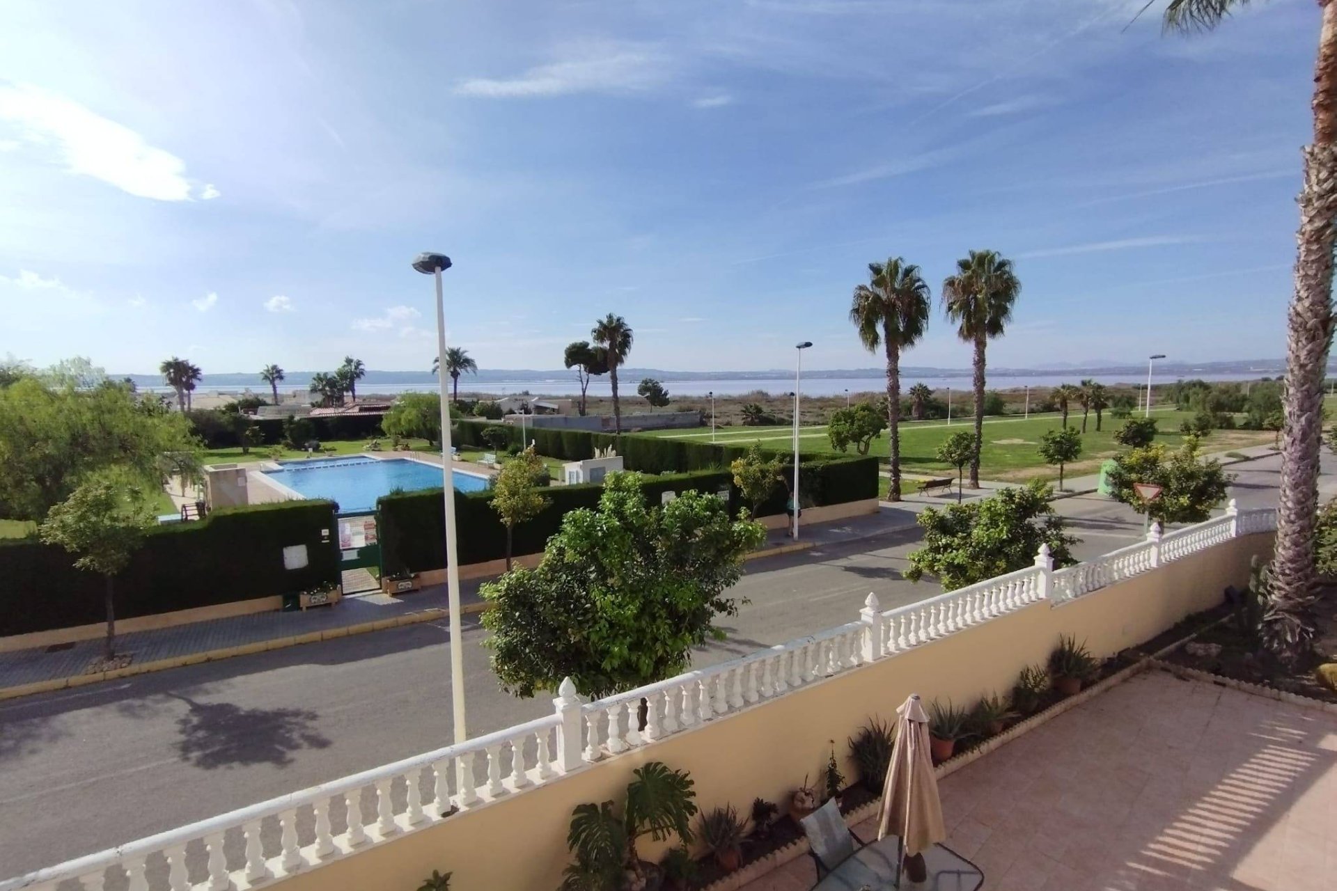 Herverkoop - Villa -
Torrevieja - La Siesta - El Salado - Torreta