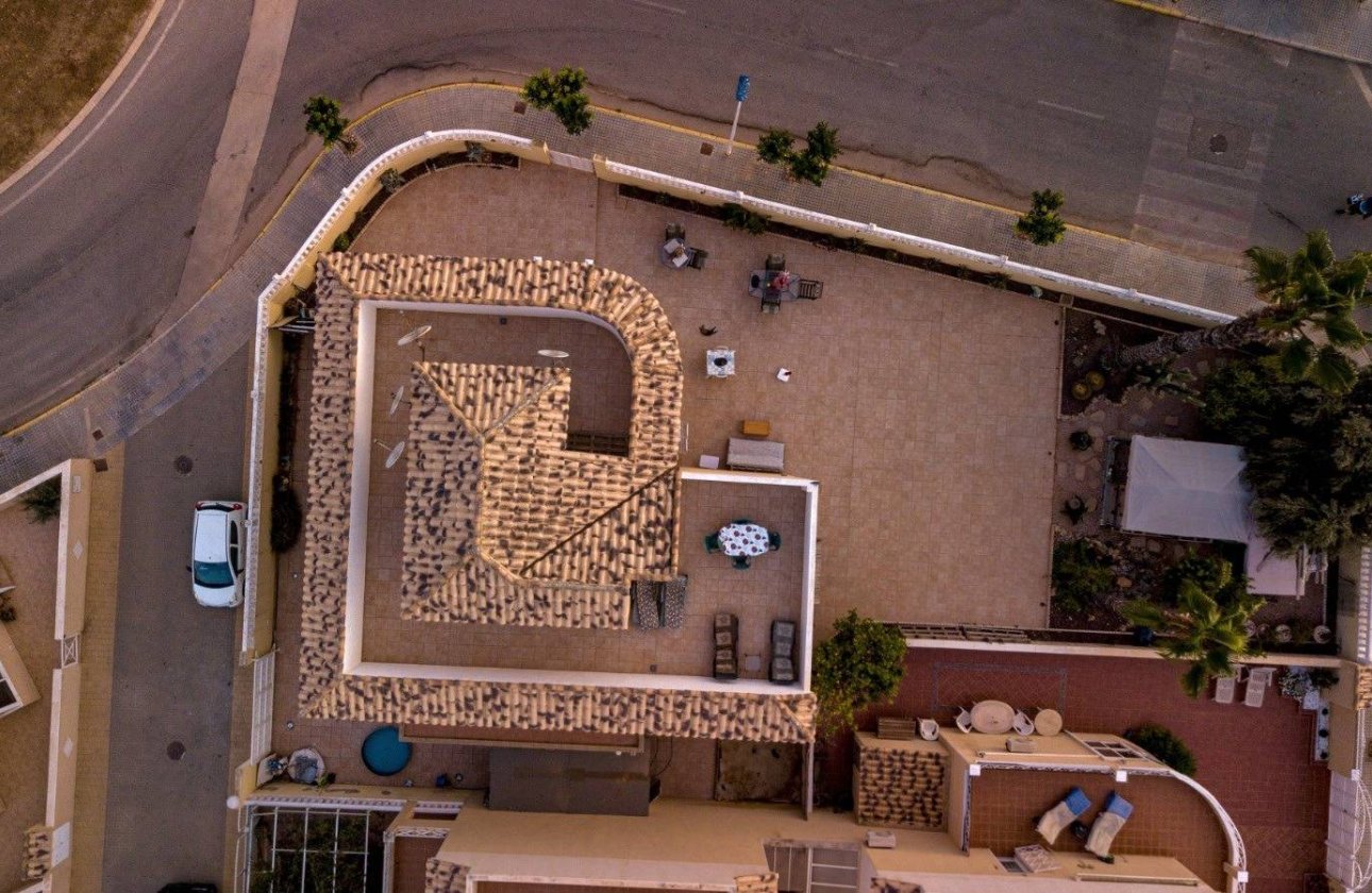 Herverkoop - Villa -
Torrevieja - La Siesta - El Salado - Torreta