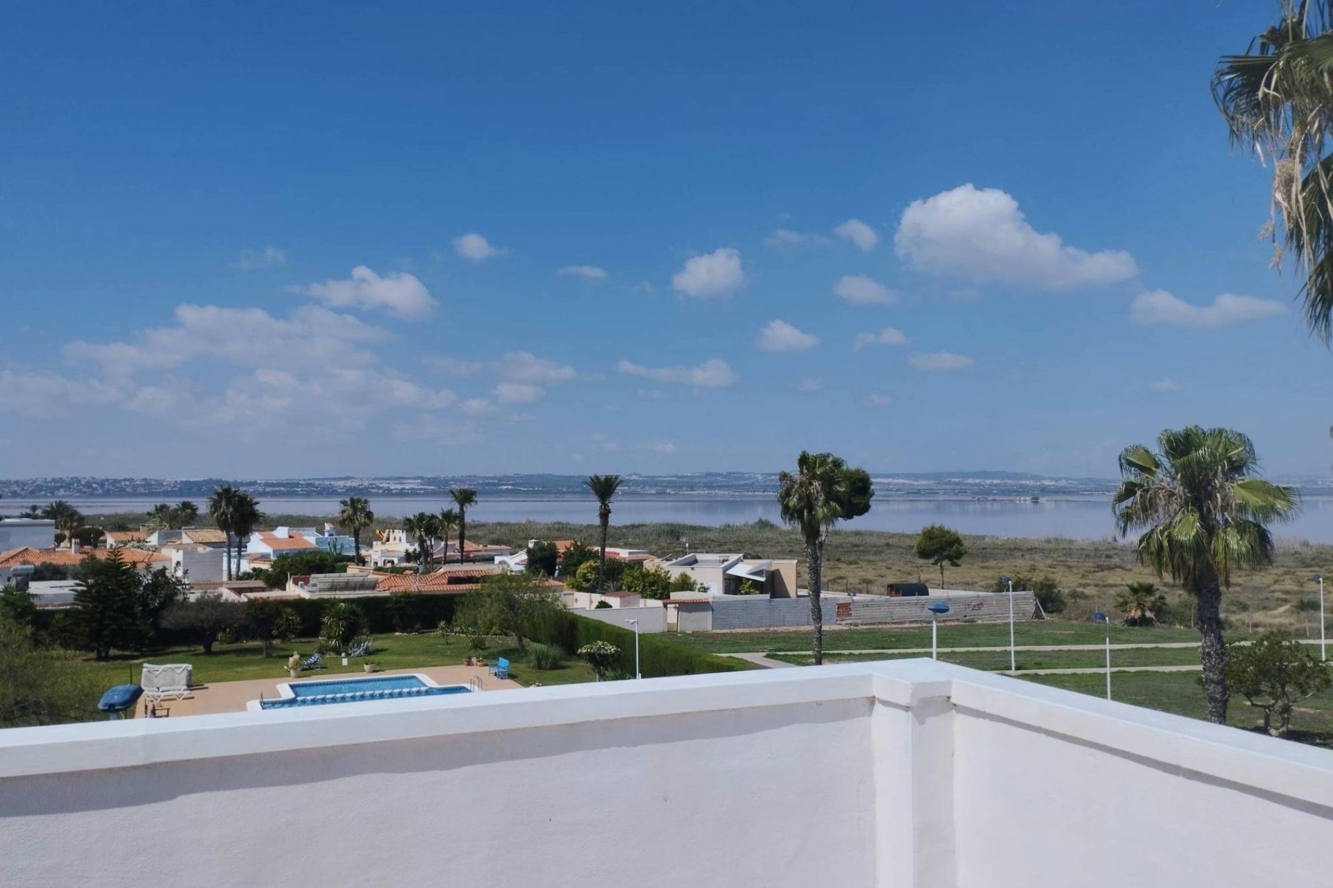 Herverkoop - Villa -
Torrevieja - La Siesta - El Salado - Torreta
