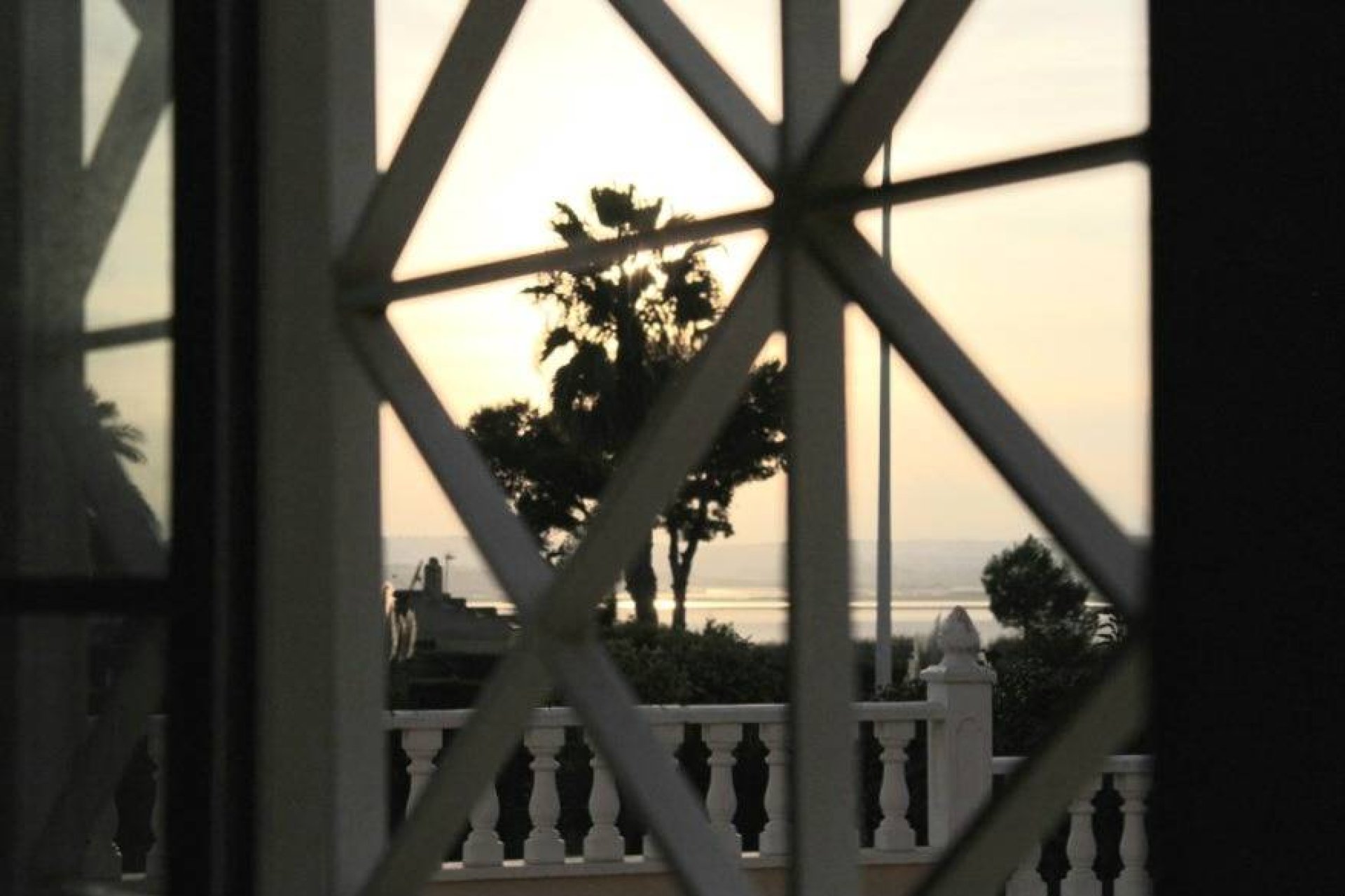 Herverkoop - Villa -
Torrevieja - La Siesta - El Salado - Torreta