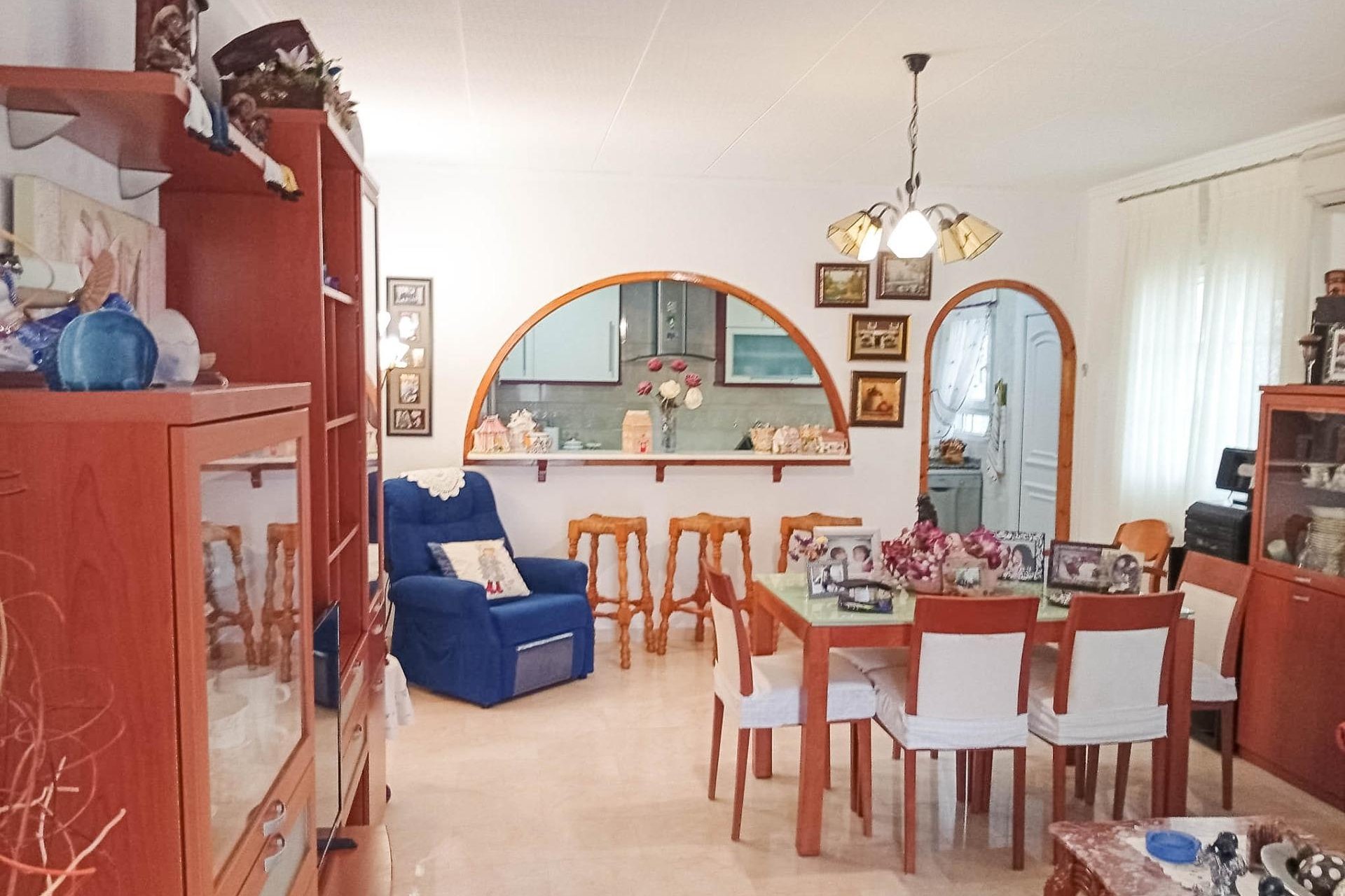 Herverkoop - Villa -
Torrevieja - La Siesta - El Salado - Torreta