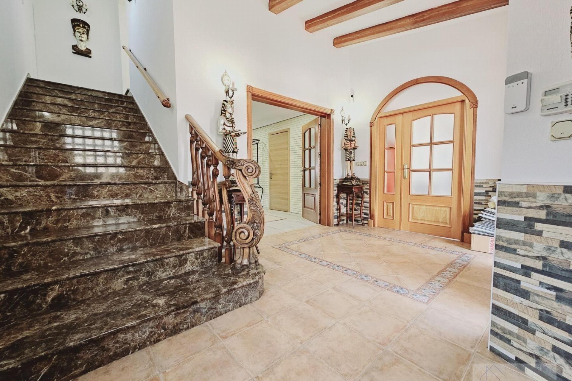 Herverkoop - Villa -
Torrevieja - La Siesta - El Salado - Torreta