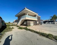 Herverkoop - Villa -
Torrevieja - La Siesta - El Salado - Torreta