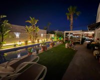 Herverkoop - Villa -
Torrevieja - La Siesta - El Salado - Torreta