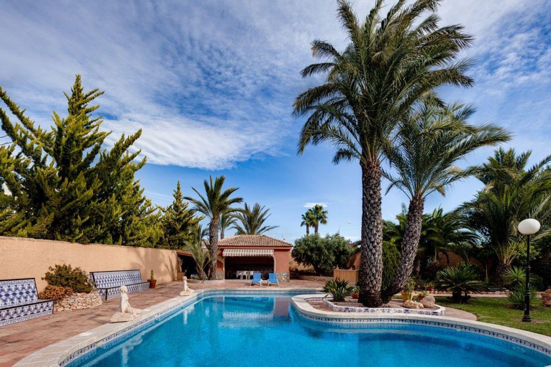 Herverkoop - Villa -
Torrevieja - La Siesta - El Salado - Torreta