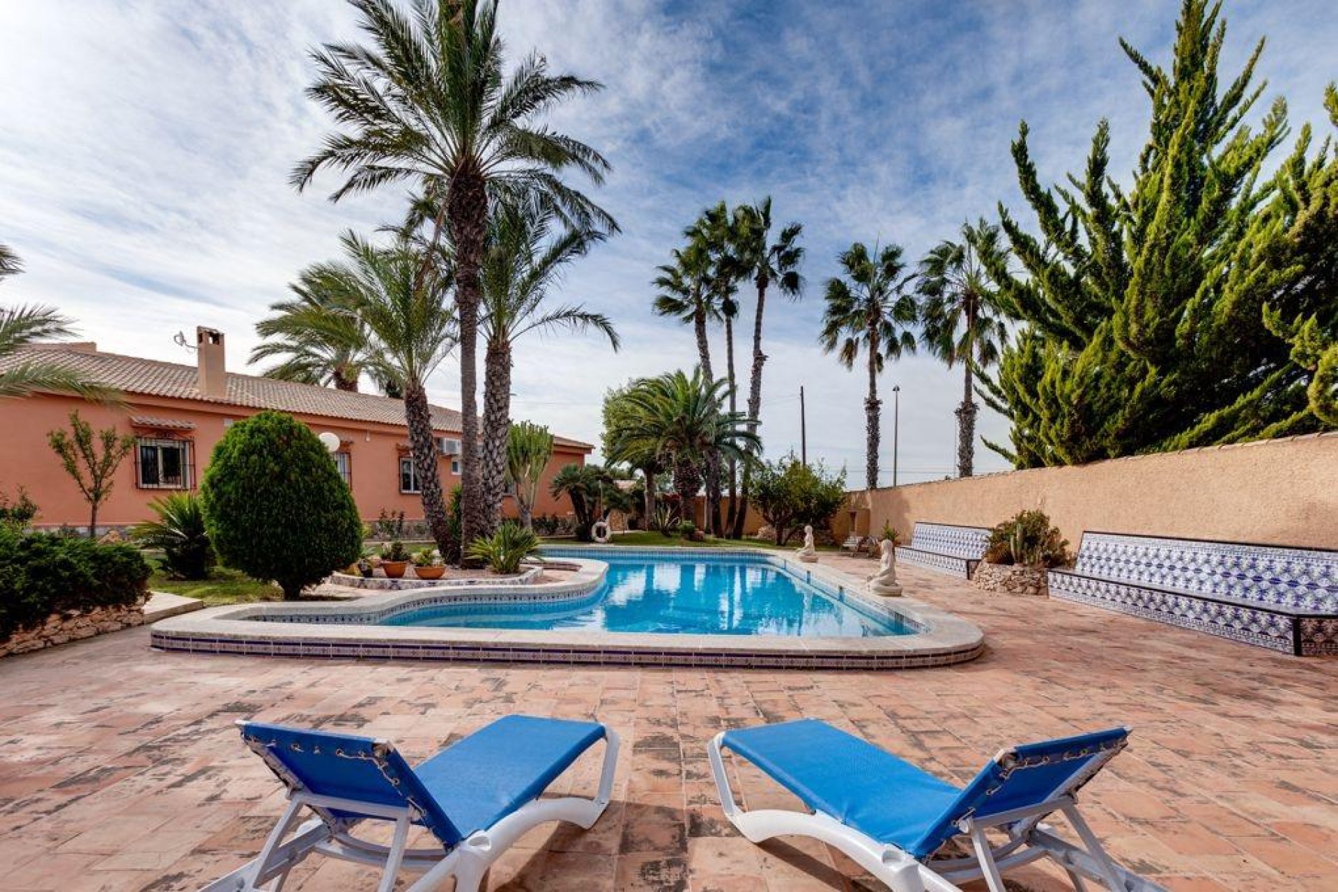 Herverkoop - Villa -
Torrevieja - La Siesta - El Salado - Torreta