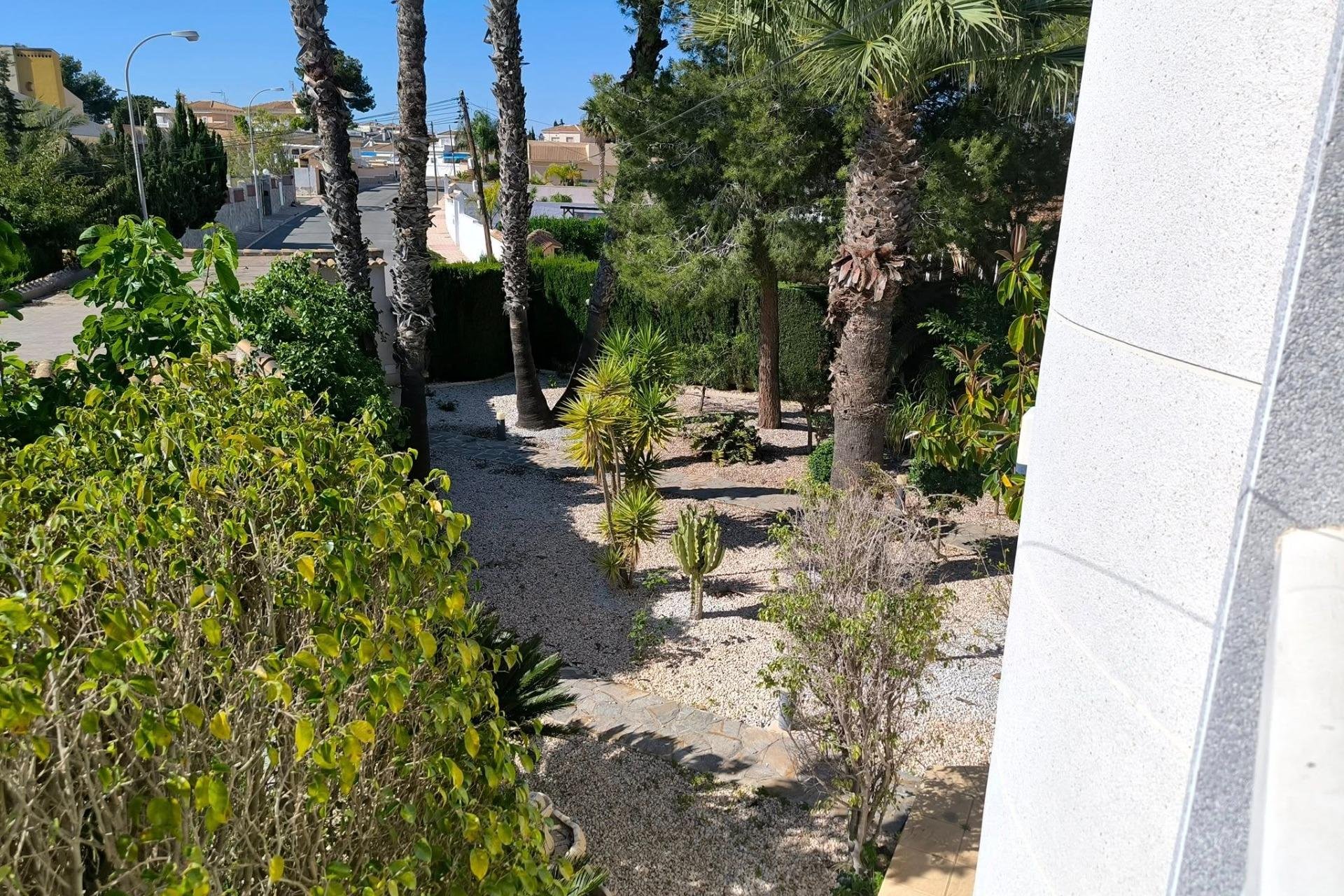 Herverkoop - Villa -
Torrevieja - La Siesta